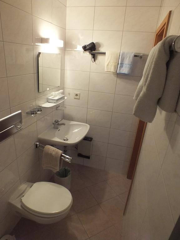 Pension Blauer Gamsbock Kiefersfelden Pokoj fotografie